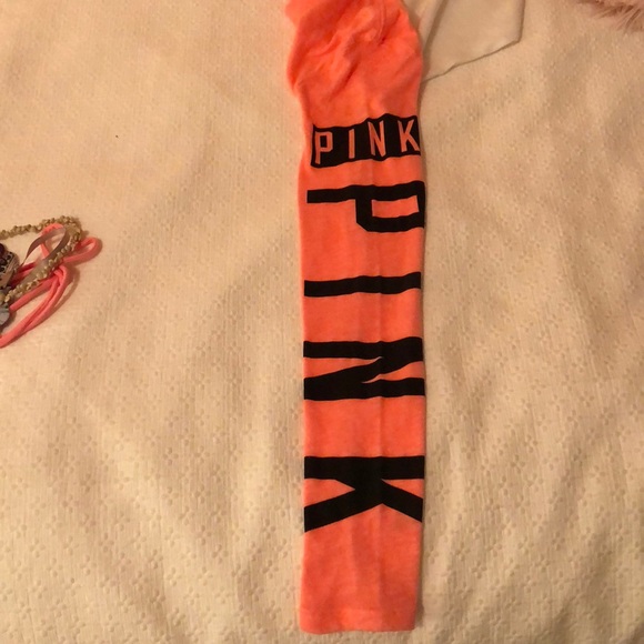 Victoria Secret long sleeve - Picture 2 of 2